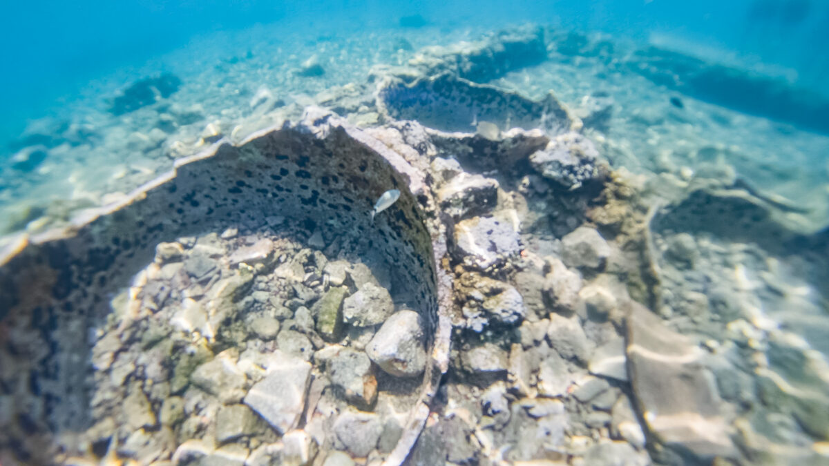 Underwater picture of athe roman sunken villa